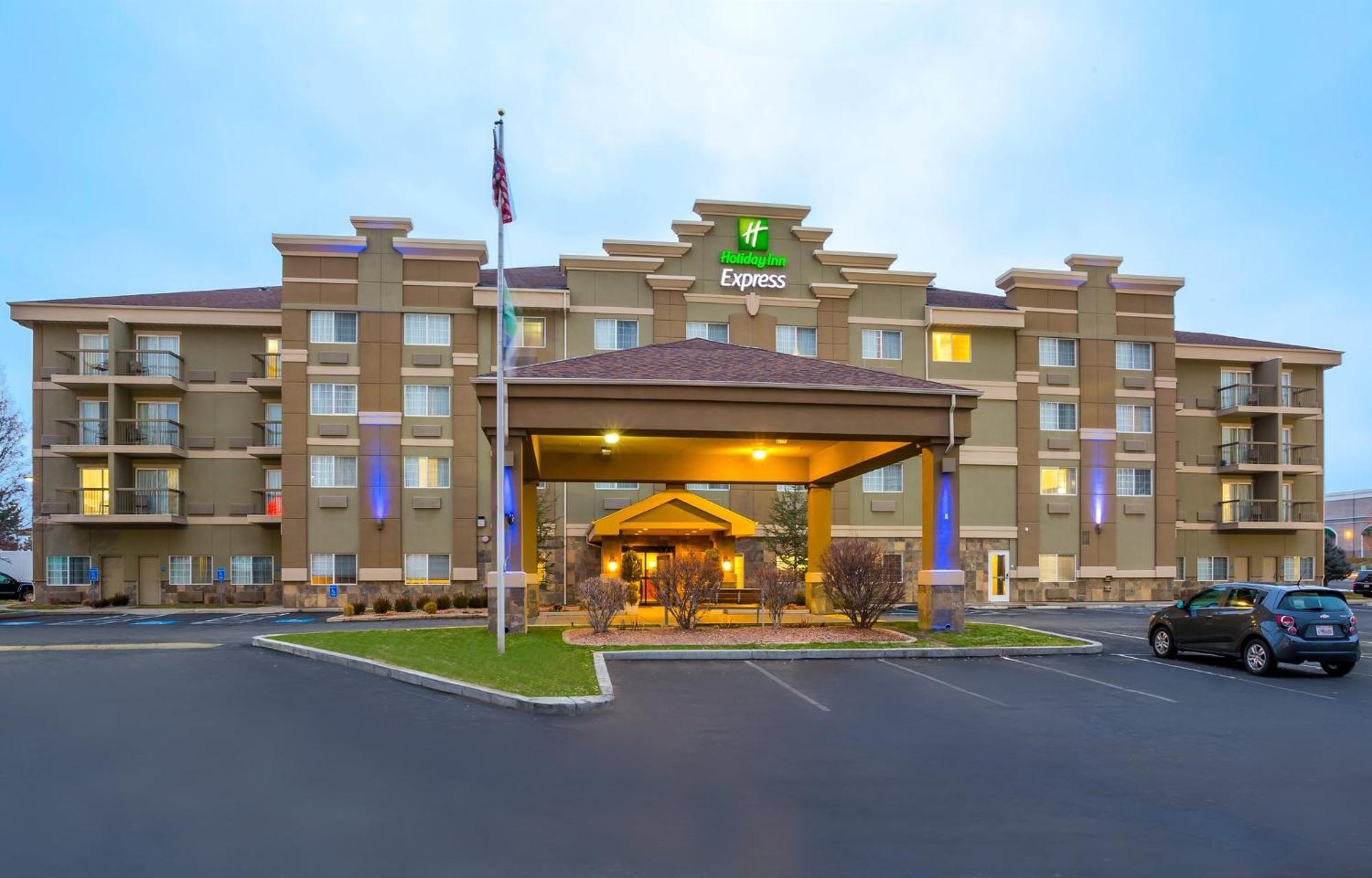 Holiday Inn Express Layton - I-15 By Ihg Exterior foto
